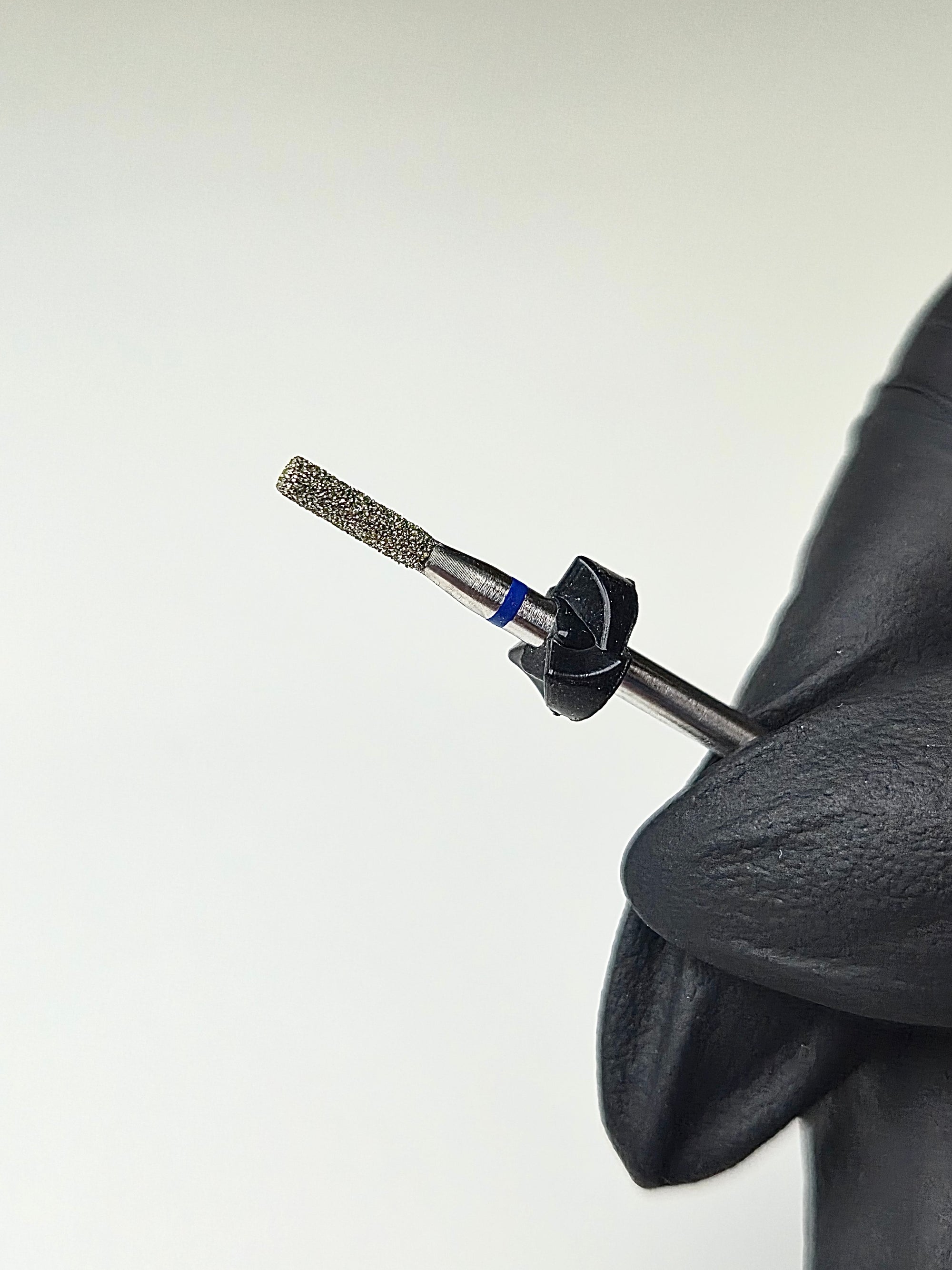 ‘Steve’ the Straight Cuticle Bit Medium Grit
