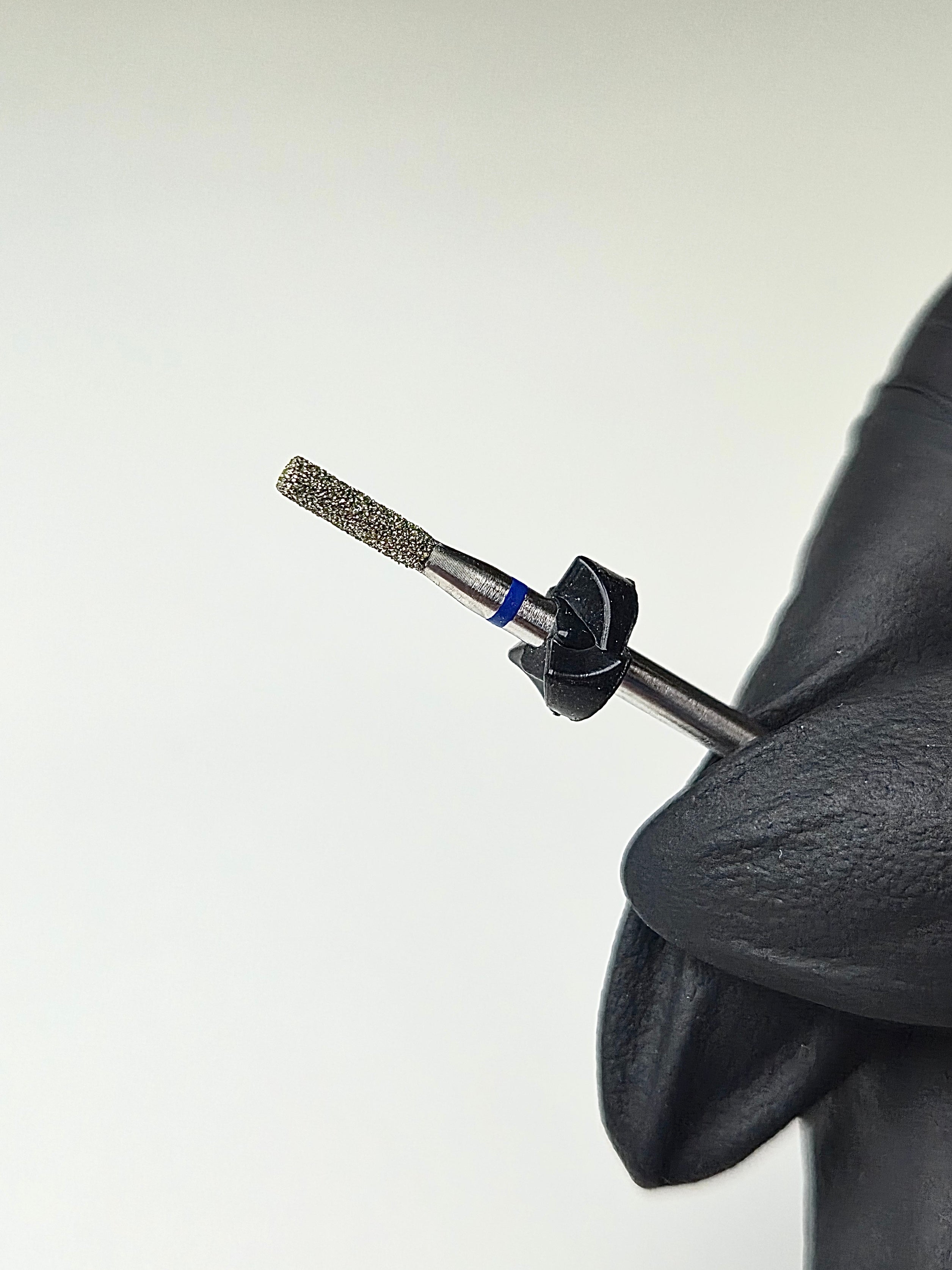 ‘Steve’ the Straight Cuticle Bit Medium Grit