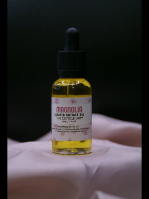 SCENT OF THE MONTH - MAGNOLIA